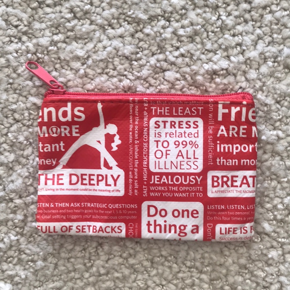 Lululemon card/coin zipper pouch